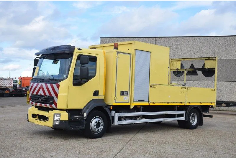 Volvo FL 250 - Kamion s otvorenim sandukom: slika Volvo FL 250 - Kamion s otvorenim sandukom Volvo FL 250 - Kamion s otvorenim sandukom: slika Volvo FL 250 - Kamion s otvorenim sandukom