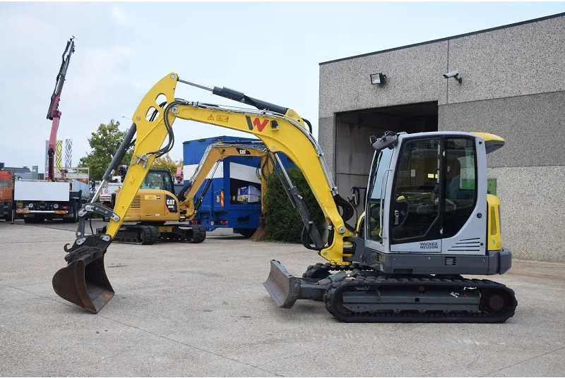 WACKER NEUSON ET 65 - 1600 Hours - Mini bager: slika WACKER NEUSON ET 65 - 1600 Hours - Mini bager WACKER NEUSON ET 65 - 1600 Hours - Mini bager: slika WACKER NEUSON ET 65 - 1600 Hours - Mini bager
