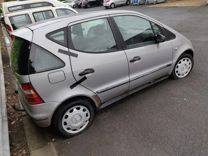 Mercedes-Benz A-Klasse A 170 CDI *export - Hatchback: slika Mercedes-Benz A-Klasse A 170 CDI *export - Hatchback Mercedes-Benz A-Klasse A 170 CDI *export - Hatchback: slika Mercedes-Benz A-Klasse A 170 CDI *export - Hatchback