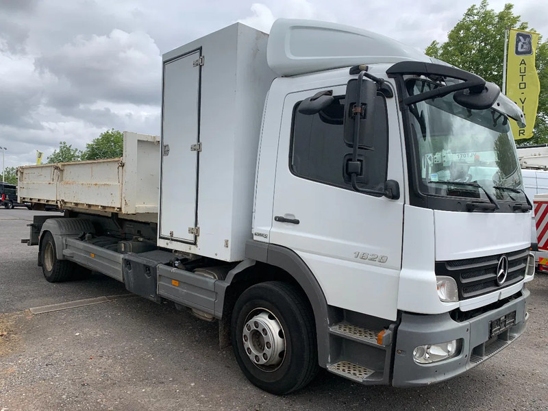Mercedes-Benz Atego 1529 Laadbak*Containersysteem*Achteruitrijcamera* - Kamion s otvorenim sandukom: slika Mercedes-Benz Atego 1529 Laadbak*Containersysteem*Achteruitrijcamera* - Kamion s otvorenim sandukom Mercedes-Benz Atego 1529 Laadbak*Containersysteem*Achteruitrijcamera* - Kamion s otvorenim sandukom: slika Mercedes-Benz Atego 1529 Laadbak*Containersysteem*Achteruitrijcamera* - Kamion s otvorenim sandukom