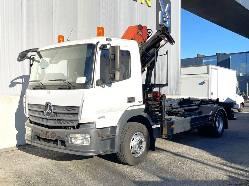 Mercedes-Benz Atego 1621 *Palfinger kraan*Containersysteem*luchtvering achteras*bluetooth - Kamion s kukastom dizalicom, Kamion s kranom: slika Mercedes-Benz Atego 1621 *Palfinger kraan*Containersysteem*luchtvering achteras*bluetooth - Kamion s kukastom dizalicom, Kamion s kranom Mercedes-Benz Atego 1621 *Palfinger kraan*Containersysteem*luchtvering achteras*bluetooth - Kamion s kukastom dizalicom, Kamion s kranom: slika Mercedes-Benz Atego 1621 *Palfinger kraan*Containersysteem*luchtvering achteras*bluetooth - Kamion s kukastom dizalicom, Kamion s kranom