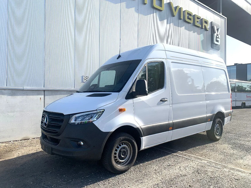 Mercedes-Benz Sprinter 317 CDI*RWD PRO*L2H2*Tempomat*360°Camera*Navi - Furgon: slika Mercedes-Benz Sprinter 317 CDI*RWD PRO*L2H2*Tempomat*360°Camera*Navi - Furgon Mercedes-Benz Sprinter 317 CDI*RWD PRO*L2H2*Tempomat*360°Camera*Navi - Furgon: slika Mercedes-Benz Sprinter 317 CDI*RWD PRO*L2H2*Tempomat*360°Camera*Navi - Furgon