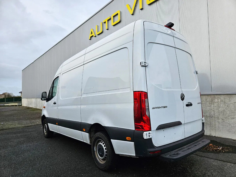 Mercedes-Benz Sprinter 317 L2H2*Achteruitrijcamera*360°camera*Zetelverwarming* - Furgon: slika Mercedes-Benz Sprinter 317 L2H2*Achteruitrijcamera*360°camera*Zetelverwarming* - Furgon Mercedes-Benz Sprinter 317 L2H2*Achteruitrijcamera*360°camera*Zetelverwarming* - Furgon: slika Mercedes-Benz Sprinter 317 L2H2*Achteruitrijcamera*360°camera*Zetelverwarming* - Furgon