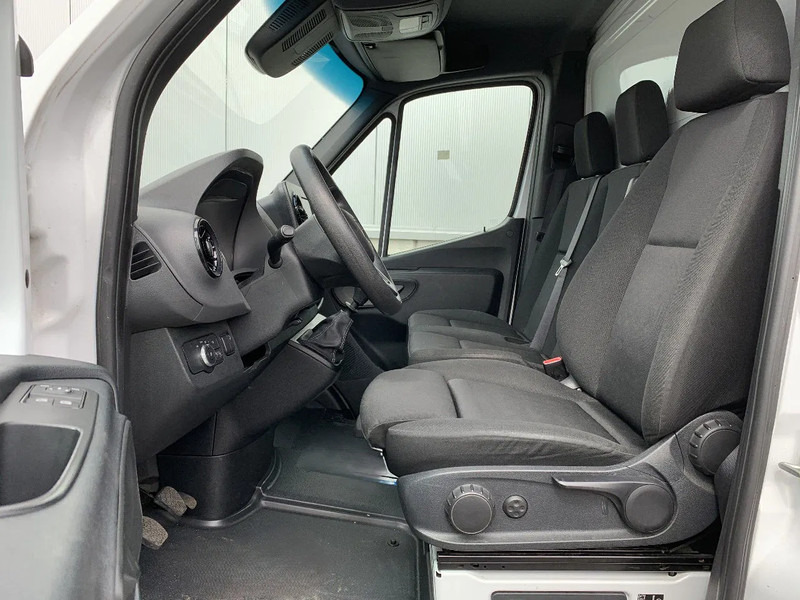 Mercedes-Benz Sprinter 516 Laadbrug*Zijdeur*Cruise Control*Airconditioning* - Dostavno vozilo sa zatvorenim sandukom: slika Mercedes-Benz Sprinter 516 Laadbrug*Zijdeur*Cruise Control*Airconditioning* - Dostavno vozilo sa zatvorenim sandukom Mercedes-Benz Sprinter 516 Laadbrug*Zijdeur*Cruise Control*Airconditioning* - Dostavno vozilo sa zatvorenim sandukom: slika Mercedes-Benz Sprinter 516 Laadbrug*Zijdeur*Cruise Control*Airconditioning* - Dostavno vozilo sa zatvorenim sandukom