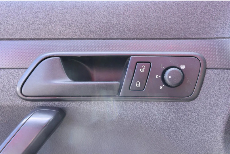 Volkswagen Caddy PARKSENSOREN-SCHUIFDEUR-AIRCO -TREKHAAK-RADIO/USB - Mali kombi: slika Volkswagen Caddy PARKSENSOREN-SCHUIFDEUR-AIRCO -TREKHAAK-RADIO/USB - Mali kombi Volkswagen Caddy PARKSENSOREN-SCHUIFDEUR-AIRCO -TREKHAAK-RADIO/USB - Mali kombi: slika Volkswagen Caddy PARKSENSOREN-SCHUIFDEUR-AIRCO -TREKHAAK-RADIO/USB - Mali kombi