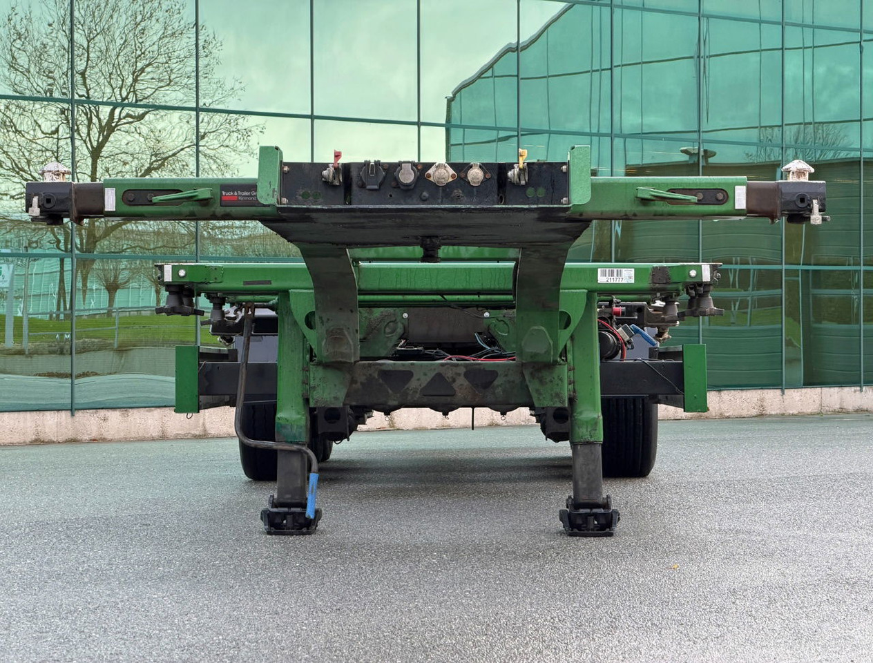 Transporter kontejnera/ Poluprikolica s izmjenjivim sanducima Kögel S24-2 Back Slider Lift Axle Disc Brakes 3 Pieces Available NL-Trailer: slika Transporter kontejnera/ Poluprikolica s izmjenjivim sanducima Kögel S24-2 Back Slider Lift Axle Disc Brakes 3 Pieces Available NL-Trailer Transporter kontejnera/ Poluprikolica s izmjenjivim sanducima Kögel S24-2 Back Slider Lift Axle Disc Brakes 3 Pieces Available NL-Trailer: slika Transporter kontejnera/ Poluprikolica s izmjenjivim sanducima Kögel S24-2 Back Slider Lift Axle Disc Brakes 3 Pieces Available NL-Trailer