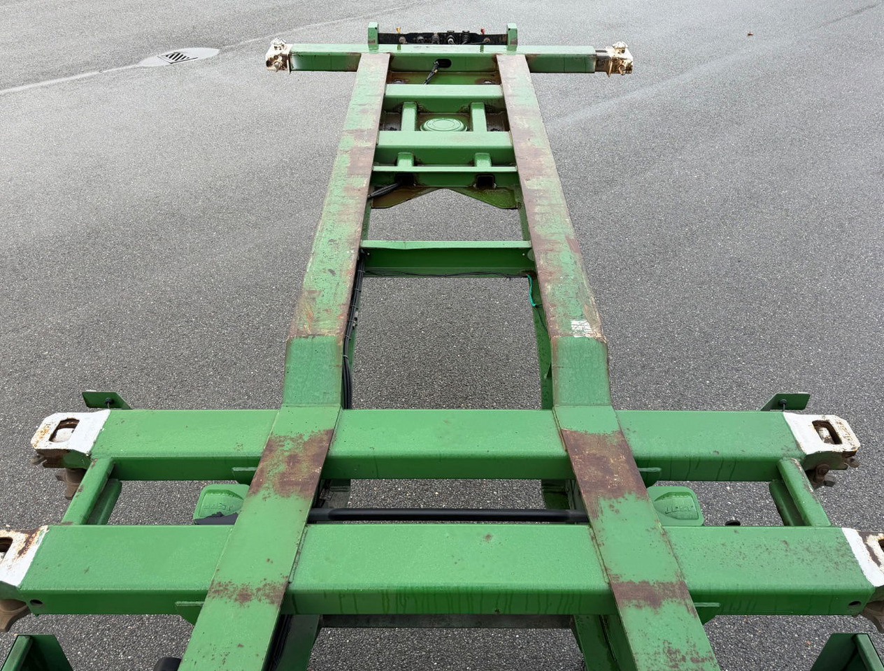 Transporter kontejnera/ Poluprikolica s izmjenjivim sanducima Kögel S24-2 Back Slider Lift Axle Disc Brakes 3 Pieces Available NL-Trailer: slika Transporter kontejnera/ Poluprikolica s izmjenjivim sanducima Kögel S24-2 Back Slider Lift Axle Disc Brakes 3 Pieces Available NL-Trailer Transporter kontejnera/ Poluprikolica s izmjenjivim sanducima Kögel S24-2 Back Slider Lift Axle Disc Brakes 3 Pieces Available NL-Trailer: slika Transporter kontejnera/ Poluprikolica s izmjenjivim sanducima Kögel S24-2 Back Slider Lift Axle Disc Brakes 3 Pieces Available NL-Trailer