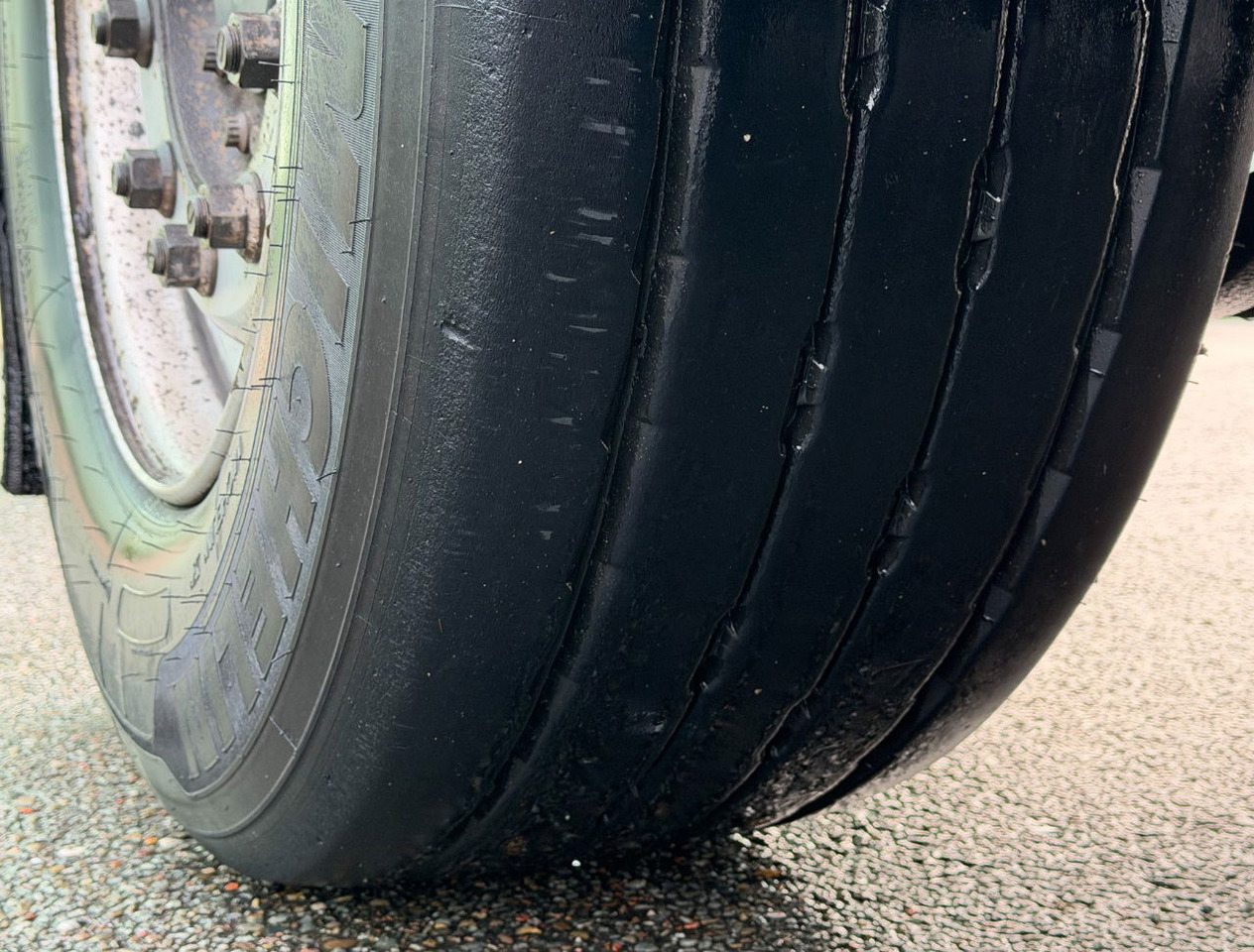 Transporter kontejnera/ Poluprikolica s izmjenjivim sanducima Kögel S24-2 Back Slider Lift Axle Disc Brakes 3 Pieces Available NL-Trailer: slika Transporter kontejnera/ Poluprikolica s izmjenjivim sanducima Kögel S24-2 Back Slider Lift Axle Disc Brakes 3 Pieces Available NL-Trailer Transporter kontejnera/ Poluprikolica s izmjenjivim sanducima Kögel S24-2 Back Slider Lift Axle Disc Brakes 3 Pieces Available NL-Trailer: slika Transporter kontejnera/ Poluprikolica s izmjenjivim sanducima Kögel S24-2 Back Slider Lift Axle Disc Brakes 3 Pieces Available NL-Trailer