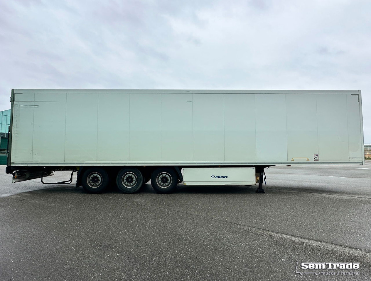 Poluprikolica hladnjača Krone TKS Thermo King SLXe Spectrum BI-Temp Lift Axle Holland-Trailer: slika Poluprikolica hladnjača Krone TKS Thermo King SLXe Spectrum BI-Temp Lift Axle Holland-Trailer