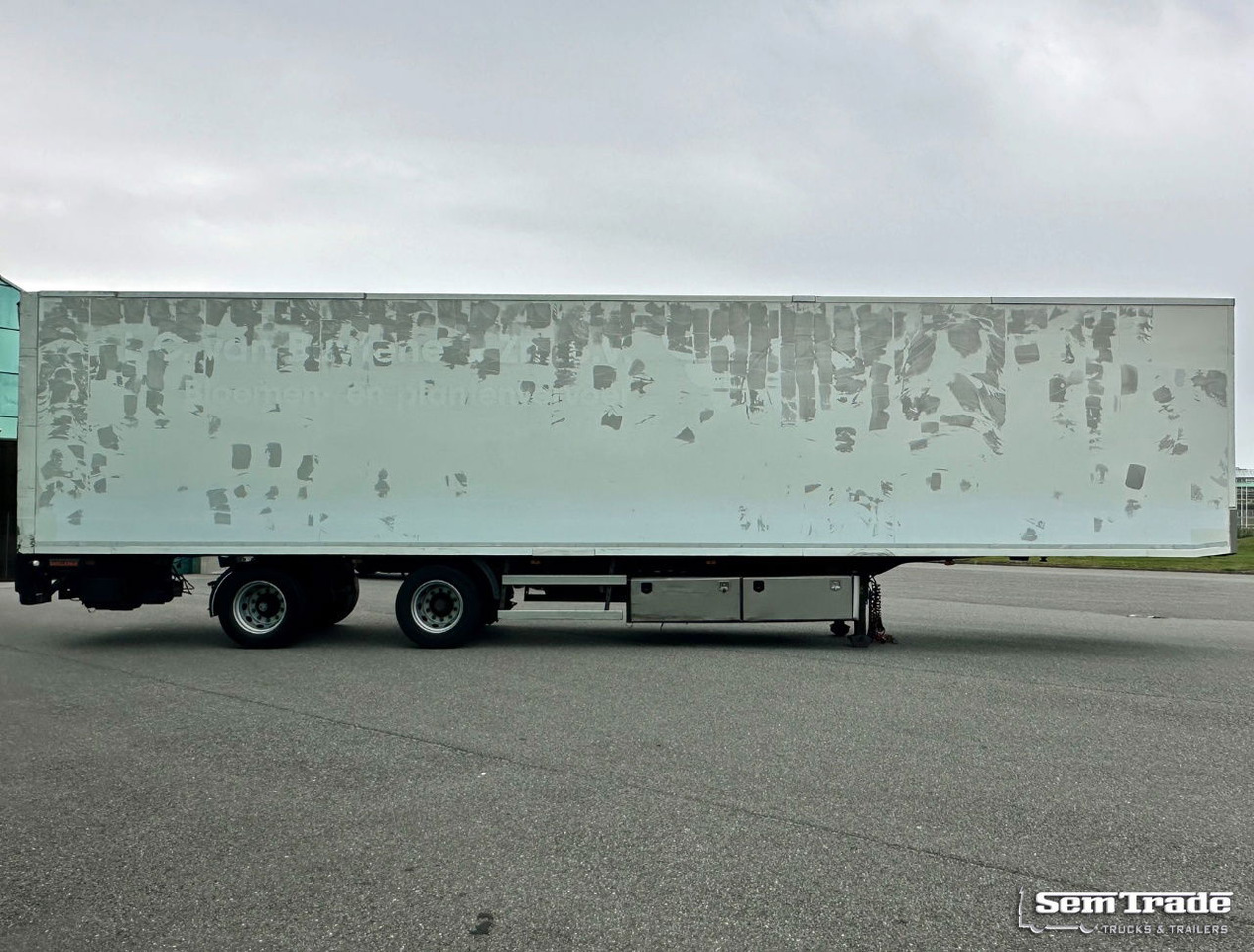 Lamboo T03 Isolated BOX + Heater Steering Axle Lift Axle Tail Lift NL-Trailer - Poluprikolica sa zatvorenim sandukom: slika Lamboo T03 Isolated BOX + Heater Steering Axle Lift Axle Tail Lift NL-Trailer - Poluprikolica sa zatvorenim sandukom Lamboo T03 Isolated BOX + Heater Steering Axle Lift Axle Tail Lift NL-Trailer - Poluprikolica sa zatvorenim sandukom: slika Lamboo T03 Isolated BOX + Heater Steering Axle Lift Axle Tail Lift NL-Trailer - Poluprikolica sa zatvorenim sandukom