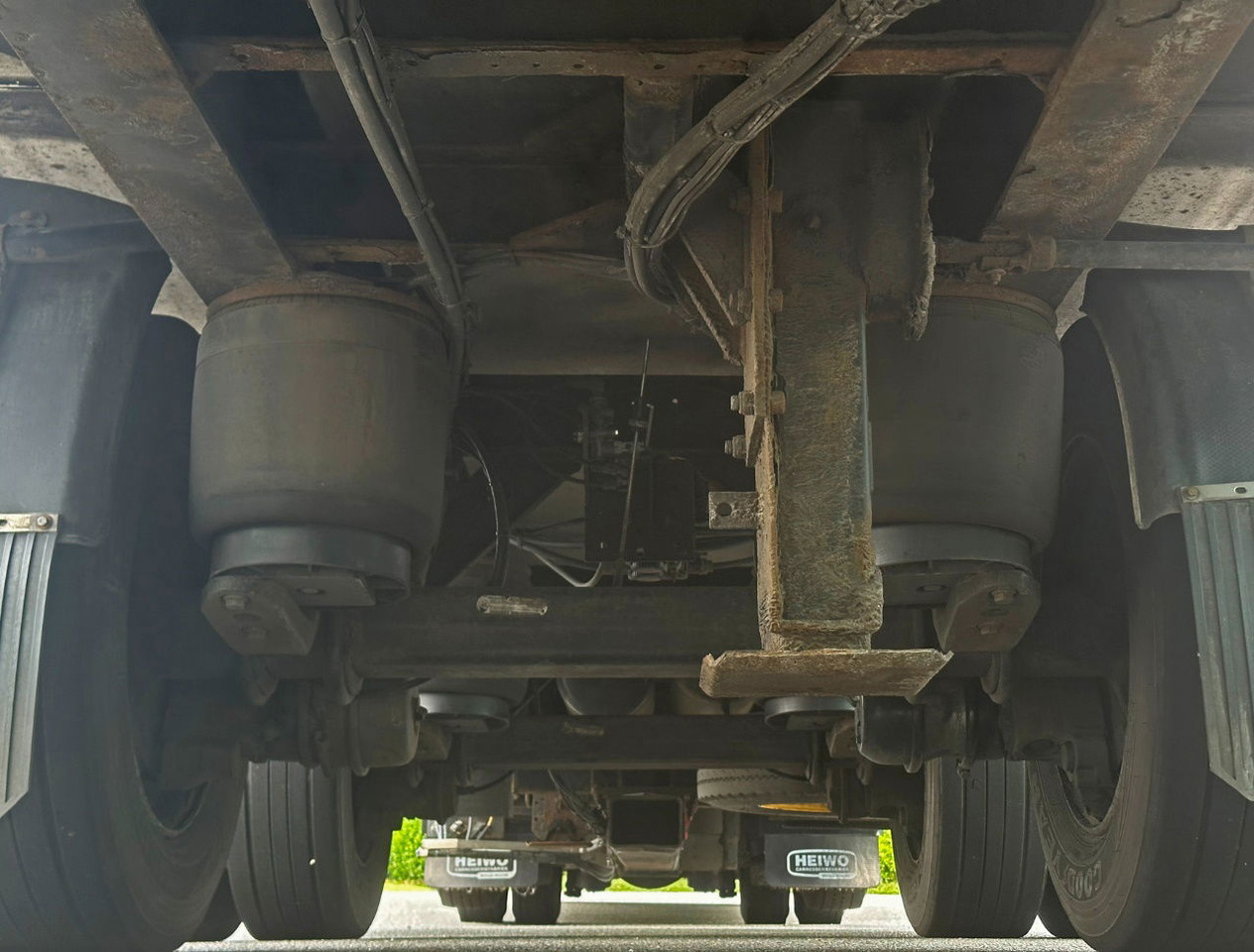 Kamion hladnjača Scania R450 Retarder TRS Cooling Heiwo Isolated Boxes Tail Lift NL-Combi: slika Kamion hladnjača Scania R450 Retarder TRS Cooling Heiwo Isolated Boxes Tail Lift NL-Combi
