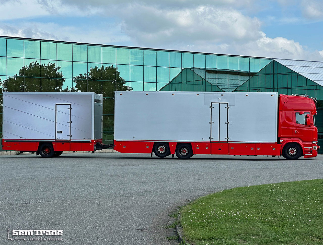 Scania R580 V8 Retarder 2X Thermo King Theo Mulder Isolated Boxes Super Condition NL-Combi - Kamion hladnjača: slika Scania R580 V8 Retarder 2X Thermo King Theo Mulder Isolated Boxes Super Condition NL-Combi - Kamion hladnjača Scania R580 V8 Retarder 2X Thermo King Theo Mulder Isolated Boxes Super Condition NL-Combi - Kamion hladnjača: slika Scania R580 V8 Retarder 2X Thermo King Theo Mulder Isolated Boxes Super Condition NL-Combi - Kamion hladnjača