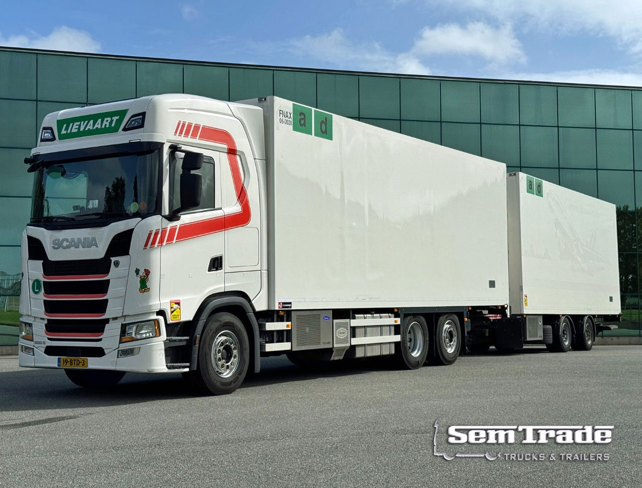 Scania S500 6X2 Retarder 50 CC Combi 2x Taillift TOP Condition Holland Truck - Kamion hladnjača: slika Scania S500 6X2 Retarder 50 CC Combi 2x Taillift TOP Condition Holland Truck - Kamion hladnjača Scania S500 6X2 Retarder 50 CC Combi 2x Taillift TOP Condition Holland Truck - Kamion hladnjača: slika Scania S500 6X2 Retarder 50 CC Combi 2x Taillift TOP Condition Holland Truck - Kamion hladnjača