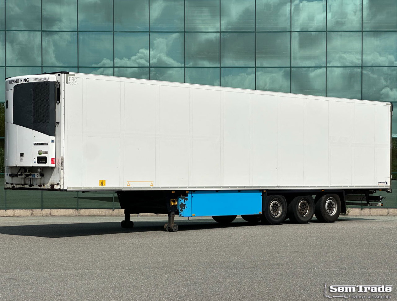 Schmitz Cargobull SCBS3B Thermo King SLXe 300 Lift Axle Holland-Trailer - Poluprikolica hladnjača: slika Schmitz Cargobull SCBS3B Thermo King SLXe 300 Lift Axle Holland-Trailer - Poluprikolica hladnjača Schmitz Cargobull SCBS3B Thermo King SLXe 300 Lift Axle Holland-Trailer - Poluprikolica hladnjača: slika Schmitz Cargobull SCBS3B Thermo King SLXe 300 Lift Axle Holland-Trailer - Poluprikolica hladnjača
