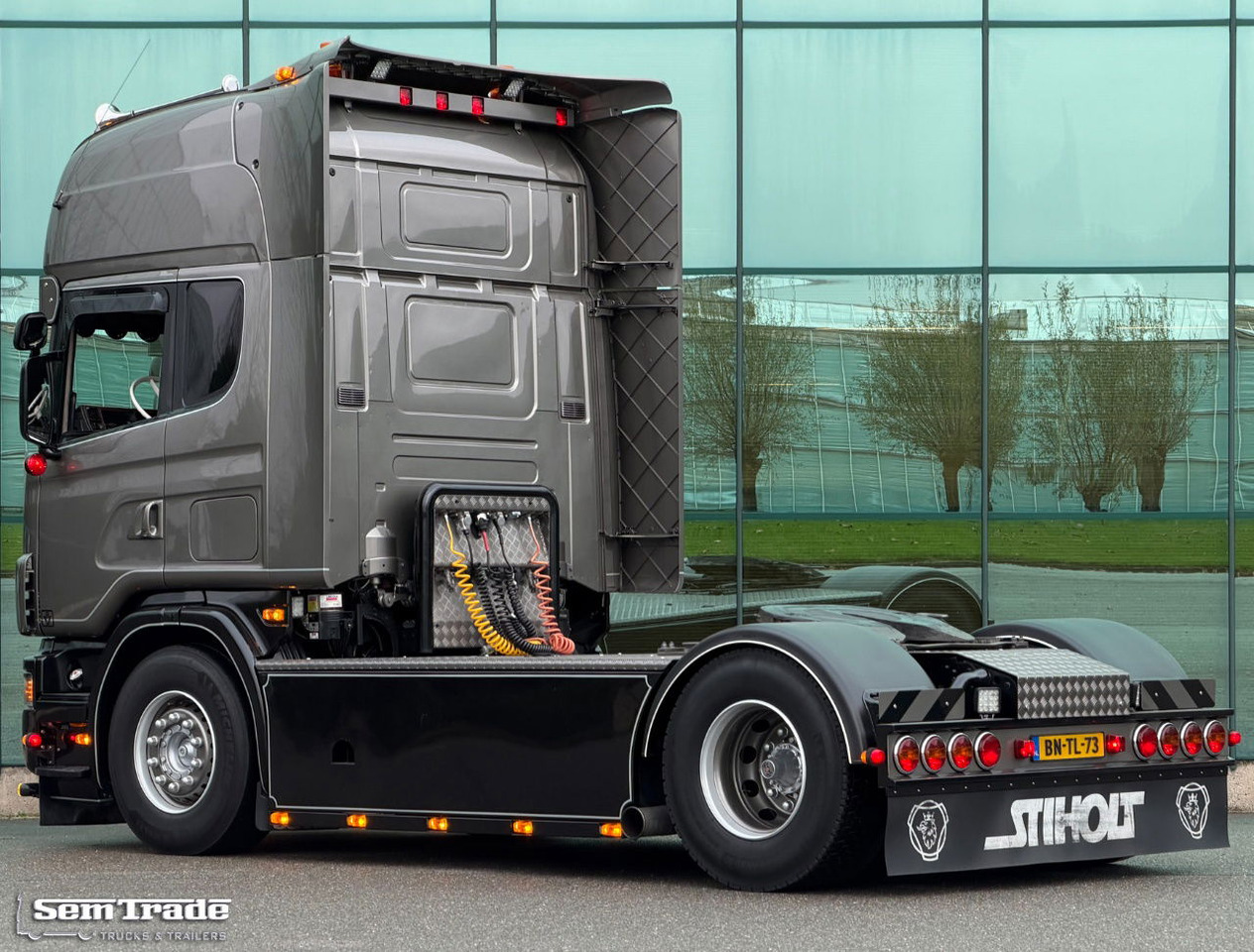 Scania R164-480 V8 King Retarder Manual Gearbox Showtruck Completely Rebuild Unique Condition - Tegljač: slika Scania R164-480 V8 King Retarder Manual Gearbox Showtruck Completely Rebuild Unique Condition - Tegljač Scania R164-480 V8 King Retarder Manual Gearbox Showtruck Completely Rebuild Unique Condition - Tegljač: slika Scania R164-480 V8 King Retarder Manual Gearbox Showtruck Completely Rebuild Unique Condition - Tegljač