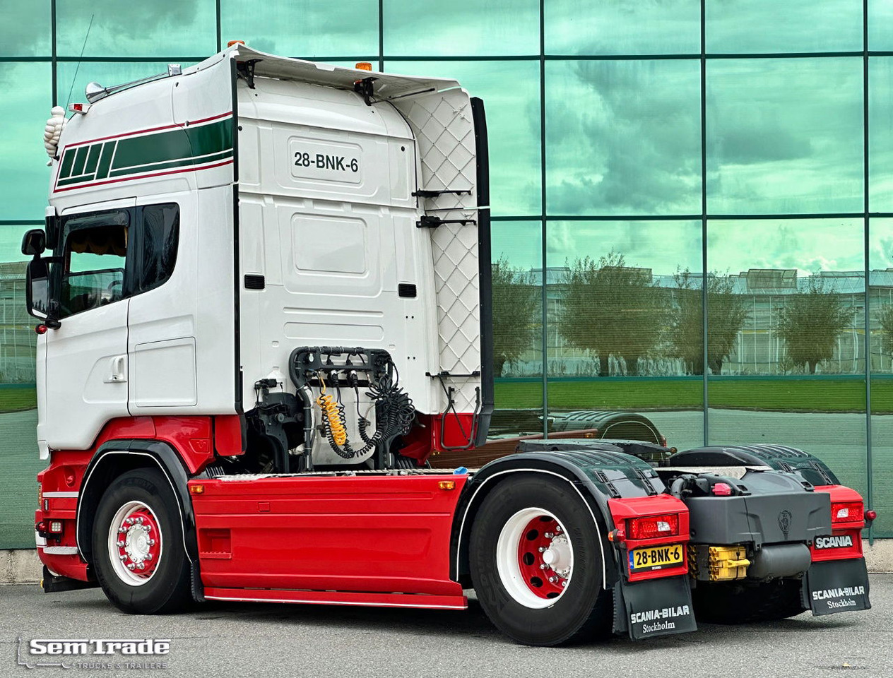 Scania R580 V8 Topline King OF THE Road Retarder Full AIR Special Interior 2X Tanks Super Condition - Tegljač: slika Scania R580 V8 Topline King OF THE Road Retarder Full AIR Special Interior 2X Tanks Super Condition - Tegljač Scania R580 V8 Topline King OF THE Road Retarder Full AIR Special Interior 2X Tanks Super Condition - Tegljač: slika Scania R580 V8 Topline King OF THE Road Retarder Full AIR Special Interior 2X Tanks Super Condition - Tegljač