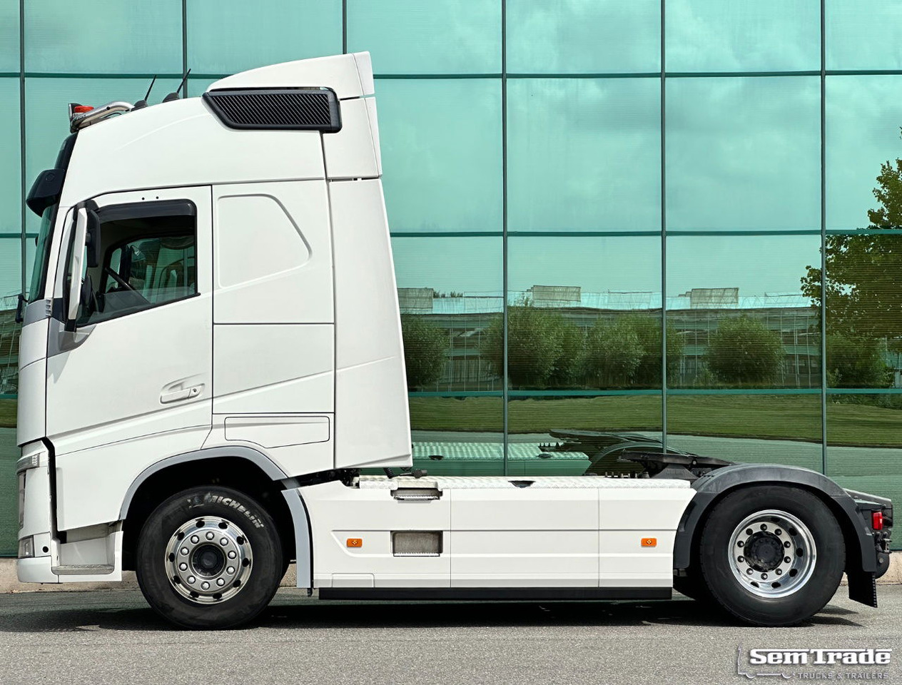 Volvo FH 500 I-Park Cool 591.000 KM 2X Tanks Alcoa Super Condition - Tegljač: slika Volvo FH 500 I-Park Cool 591.000 KM 2X Tanks Alcoa Super Condition - Tegljač Volvo FH 500 I-Park Cool 591.000 KM 2X Tanks Alcoa Super Condition - Tegljač: slika Volvo FH 500 I-Park Cool 591.000 KM 2X Tanks Alcoa Super Condition - Tegljač