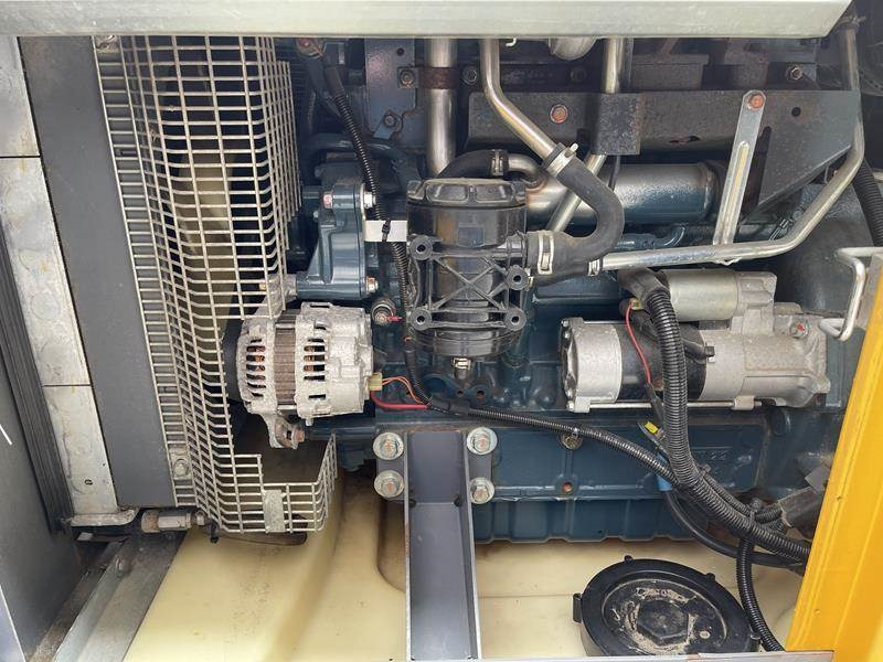 Generatorski set Atlas-Copco QAS 40 KD: slika Generatorski set Atlas-Copco QAS 40 KD Generatorski set Atlas-Copco QAS 40 KD: slika Generatorski set Atlas-Copco QAS 40 KD