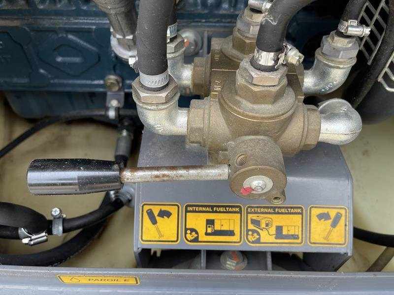 Generatorski set Atlas-Copco QAS 40 KD: slika Generatorski set Atlas-Copco QAS 40 KD Generatorski set Atlas-Copco QAS 40 KD: slika Generatorski set Atlas-Copco QAS 40 KD