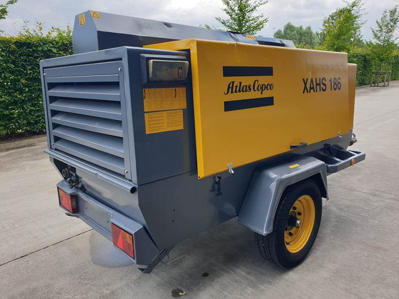 Atlas-Copco XAHS 186 DD - N - Zračni kompresor: slika Atlas-Copco XAHS 186 DD - N - Zračni kompresor Atlas-Copco XAHS 186 DD - N - Zračni kompresor: slika Atlas-Copco XAHS 186 DD - N - Zračni kompresor