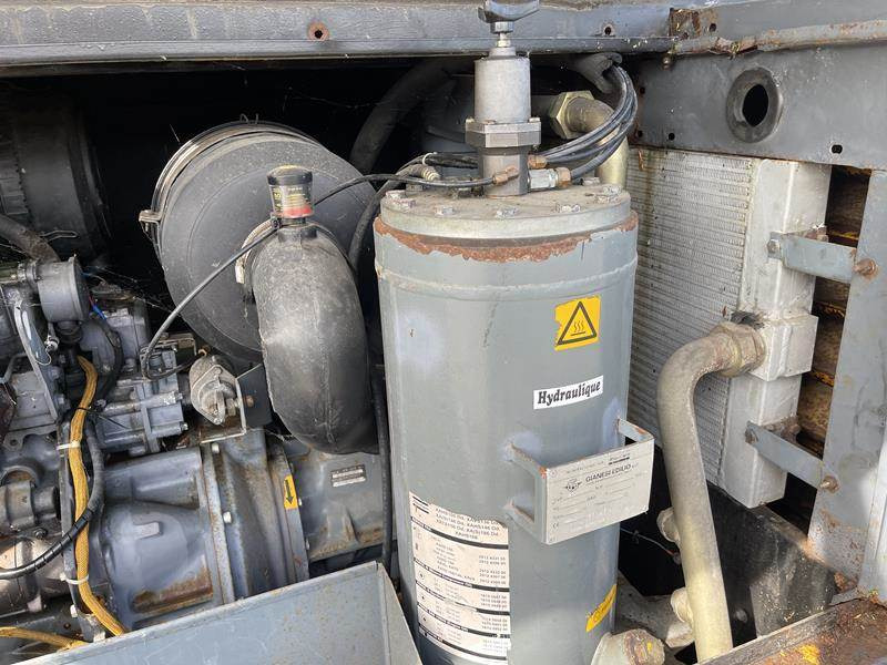 Zračni kompresor Atlas-Copco XAS 186 DD - N: slika Zračni kompresor Atlas-Copco XAS 186 DD - N Zračni kompresor Atlas-Copco XAS 186 DD - N: slika Zračni kompresor Atlas-Copco XAS 186 DD - N