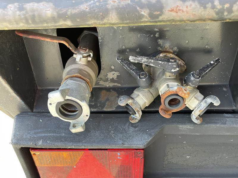 Zračni kompresor Atlas-Copco XAS 186 DD - N: slika Zračni kompresor Atlas-Copco XAS 186 DD - N Zračni kompresor Atlas-Copco XAS 186 DD - N: slika Zračni kompresor Atlas-Copco XAS 186 DD - N