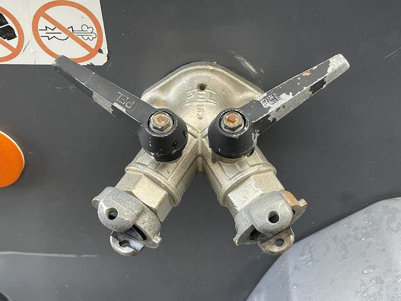 Atlas-Copco XAS 37 KD - Zračni kompresor: slika Atlas-Copco XAS 37 KD - Zračni kompresor Atlas-Copco XAS 37 KD - Zračni kompresor: slika Atlas-Copco XAS 37 KD - Zračni kompresor