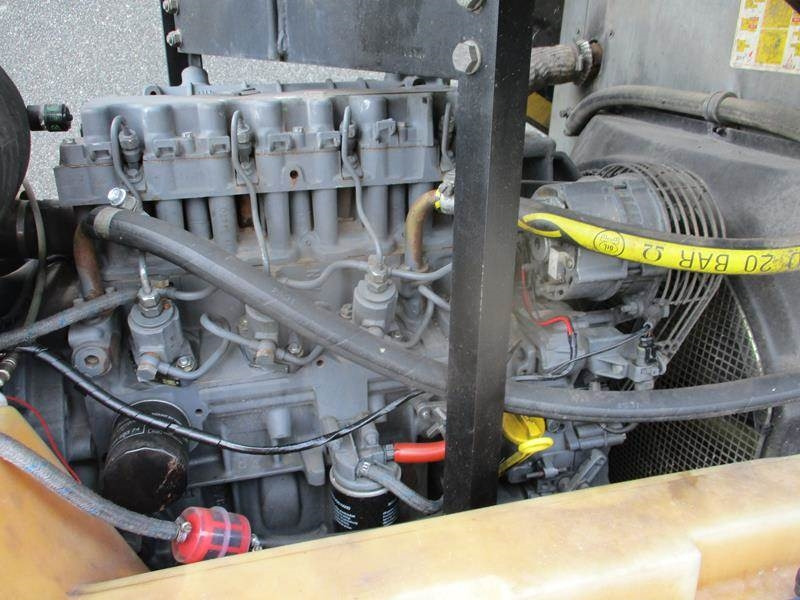 Compair C 60 - 12 - N - Zračni kompresor: slika Compair C 60 - 12 - N - Zračni kompresor Compair C 60 - 12 - N - Zračni kompresor: slika Compair C 60 - 12 - N - Zračni kompresor