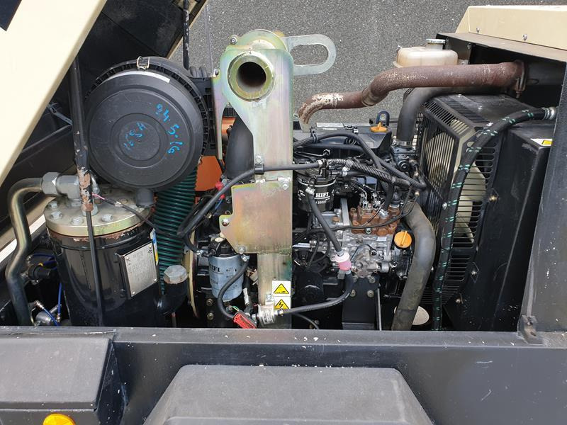 Doosan 7 / 51 - Zračni kompresor: slika Doosan 7 / 51 - Zračni kompresor Doosan 7 / 51 - Zračni kompresor: slika Doosan 7 / 51 - Zračni kompresor