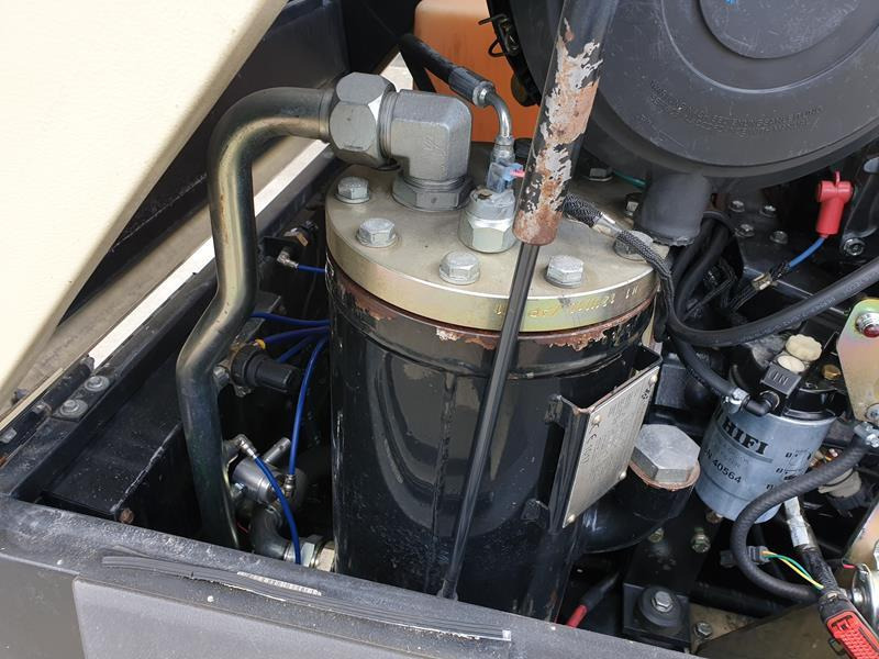 Doosan 7 / 51 - Zračni kompresor: slika Doosan 7 / 51 - Zračni kompresor Doosan 7 / 51 - Zračni kompresor: slika Doosan 7 / 51 - Zračni kompresor