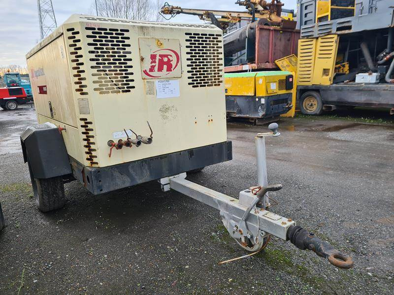 Ingersoll Rand 10 / 105 - Zračni kompresor: slika Ingersoll Rand 10 / 105 - Zračni kompresor Ingersoll Rand 10 / 105 - Zračni kompresor: slika Ingersoll Rand 10 / 105 - Zračni kompresor