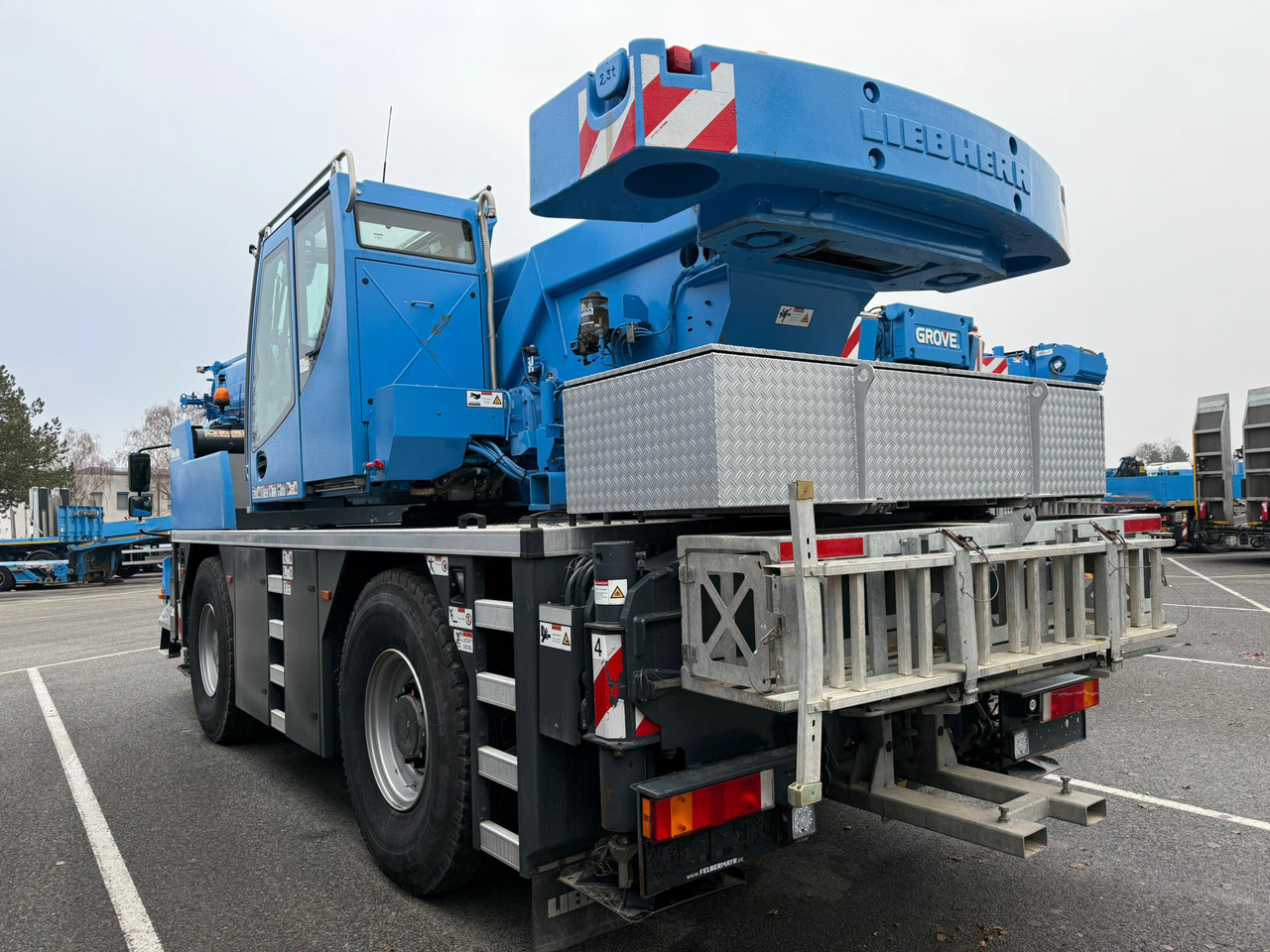 LIEBHERR LTM 1030-2.1 - Autodizalica: slika LIEBHERR LTM 1030-2.1 - Autodizalica LIEBHERR LTM 1030-2.1 - Autodizalica: slika LIEBHERR LTM 1030-2.1 - Autodizalica