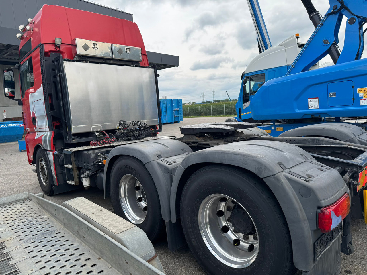 MAN TGX 26.560 6x4 - Tegljač: slika MAN TGX 26.560 6x4 - Tegljač MAN TGX 26.560 6x4 - Tegljač: slika MAN TGX 26.560 6x4 - Tegljač