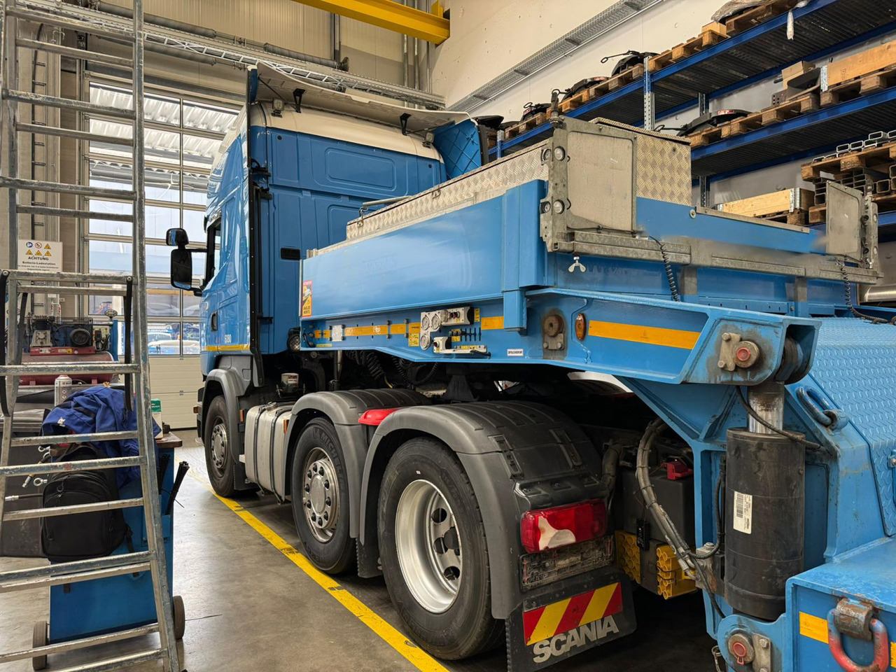 SCANIA R490 LA 6x2 - Tegljač: slika SCANIA R490 LA 6x2 - Tegljač SCANIA R490 LA 6x2 - Tegljač: slika SCANIA R490 LA 6x2 - Tegljač