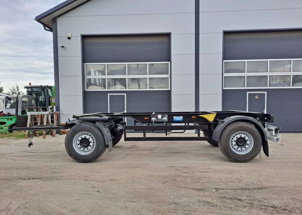 Krone BDF do mleka przyczepa do przewozu mleka - Prikolica-šasija: slika Krone BDF do mleka przyczepa do przewozu mleka - Prikolica-šasija Krone BDF do mleka przyczepa do przewozu mleka - Prikolica-šasija: slika Krone BDF do mleka przyczepa do przewozu mleka - Prikolica-šasija