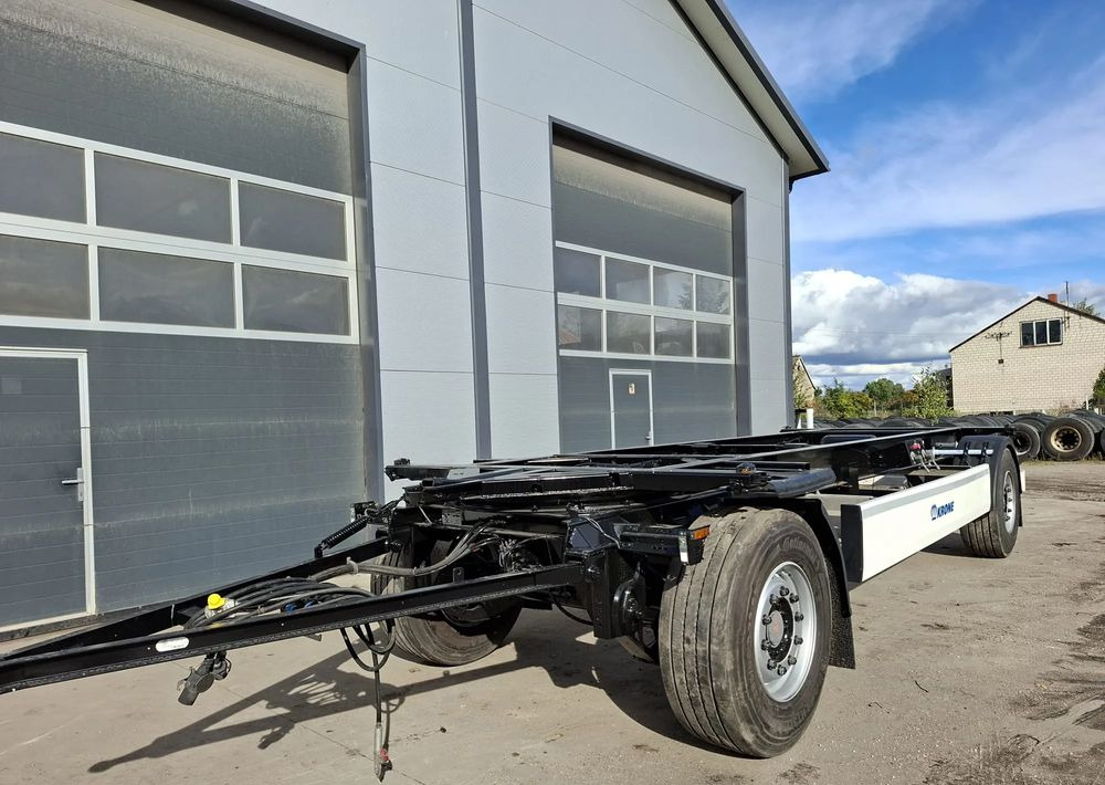 Krone BDF osie SAF przyczepa - Transporter kontejnera/ Prikolica s izmjenjivim sanducima: slika Krone BDF osie SAF przyczepa - Transporter kontejnera/ Prikolica s izmjenjivim sanducima Krone BDF osie SAF przyczepa - Transporter kontejnera/ Prikolica s izmjenjivim sanducima: slika Krone BDF osie SAF przyczepa - Transporter kontejnera/ Prikolica s izmjenjivim sanducima