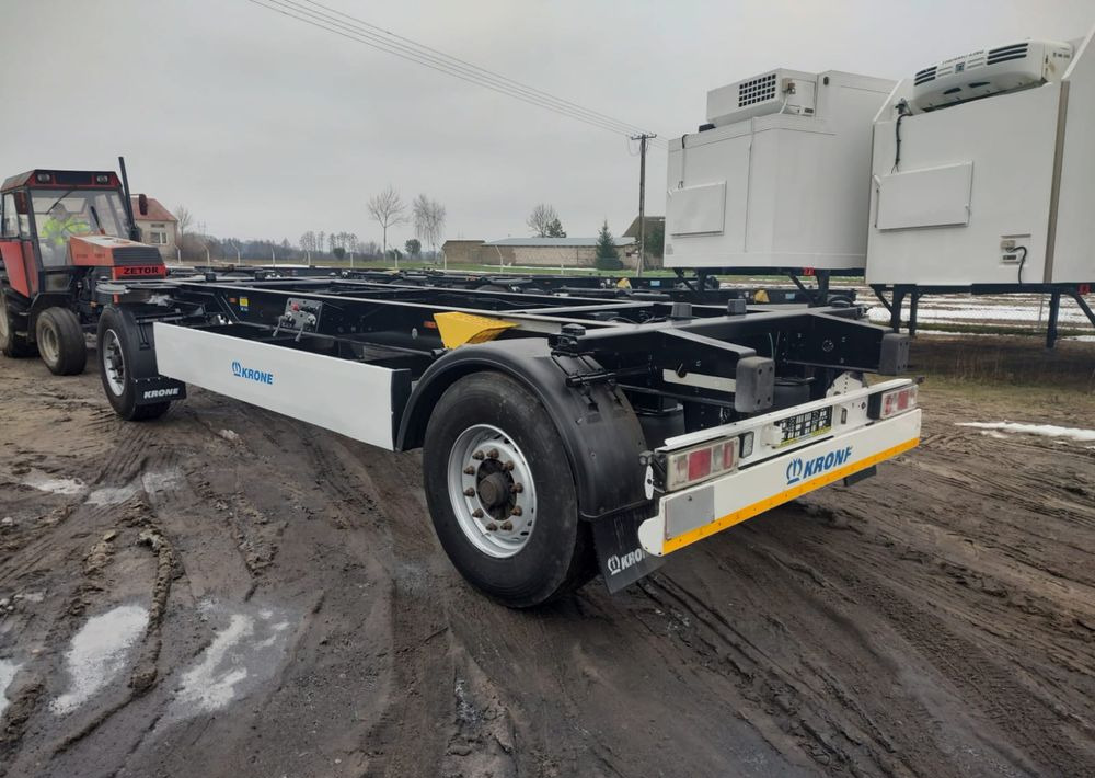 Krone Przyczepa BDF Krone - Transporter kontejnera/ Prikolica s izmjenjivim sanducima: slika Krone Przyczepa BDF Krone - Transporter kontejnera/ Prikolica s izmjenjivim sanducima Krone Przyczepa BDF Krone - Transporter kontejnera/ Prikolica s izmjenjivim sanducima: slika Krone Przyczepa BDF Krone - Transporter kontejnera/ Prikolica s izmjenjivim sanducima