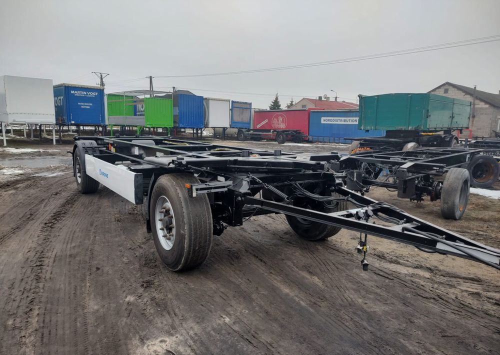 Krone Przyczepa BDF Krone - Transporter kontejnera/ Prikolica s izmjenjivim sanducima: slika Krone Przyczepa BDF Krone - Transporter kontejnera/ Prikolica s izmjenjivim sanducima Krone Przyczepa BDF Krone - Transporter kontejnera/ Prikolica s izmjenjivim sanducima: slika Krone Przyczepa BDF Krone - Transporter kontejnera/ Prikolica s izmjenjivim sanducima