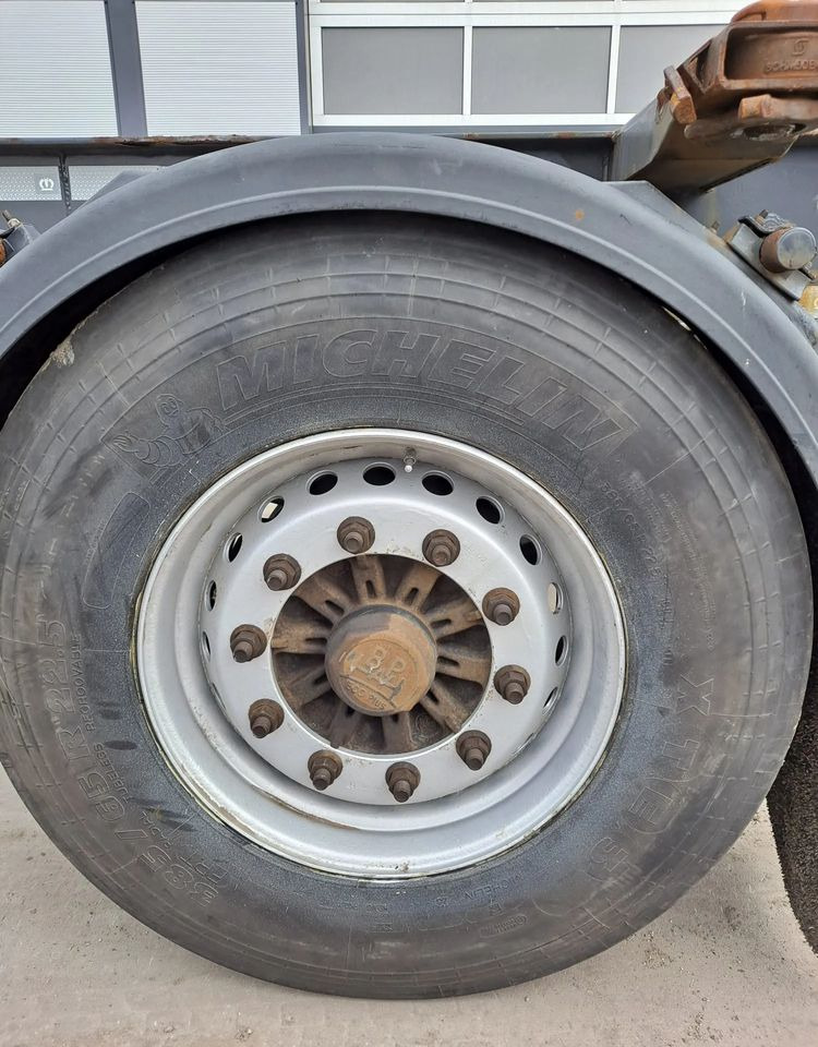 Krone Przyczepa Krone BDF - Transporter kontejnera/ Prikolica s izmjenjivim sanducima: slika Krone Przyczepa Krone BDF - Transporter kontejnera/ Prikolica s izmjenjivim sanducima Krone Przyczepa Krone BDF - Transporter kontejnera/ Prikolica s izmjenjivim sanducima: slika Krone Przyczepa Krone BDF - Transporter kontejnera/ Prikolica s izmjenjivim sanducima