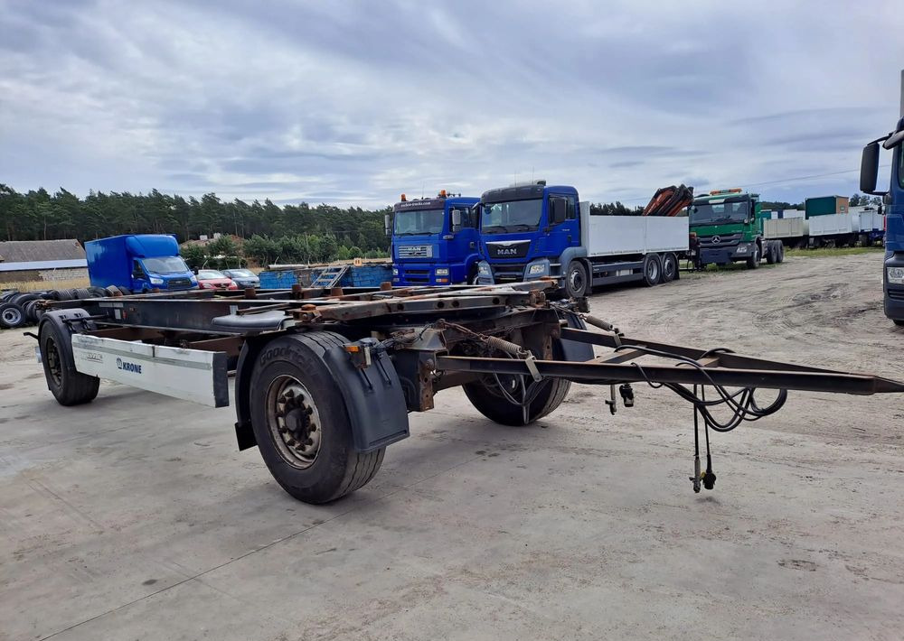 Krone Przyczepa Krone BDF - Transporter kontejnera/ Prikolica s izmjenjivim sanducima: slika Krone Przyczepa Krone BDF - Transporter kontejnera/ Prikolica s izmjenjivim sanducima Krone Przyczepa Krone BDF - Transporter kontejnera/ Prikolica s izmjenjivim sanducima: slika Krone Przyczepa Krone BDF - Transporter kontejnera/ Prikolica s izmjenjivim sanducima