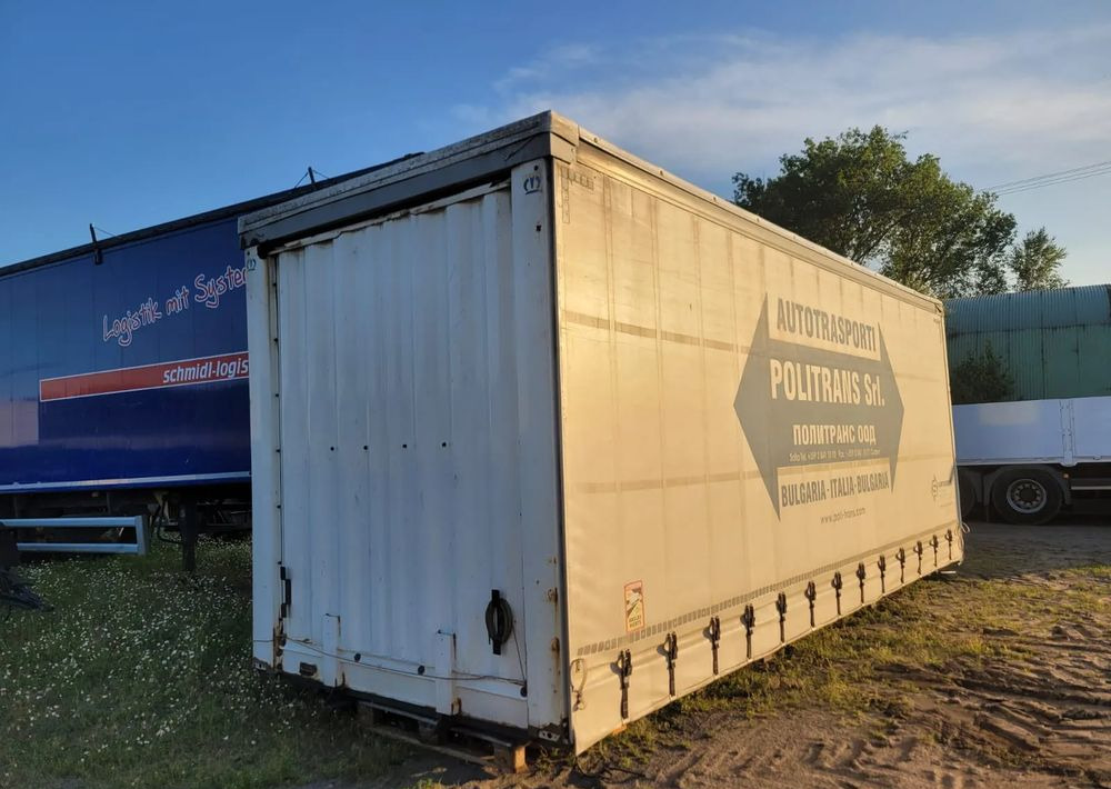 Krone Zabudowa Firanka - Izmjenjivi sanduk s bočnom kliznom ceradom: slika Krone Zabudowa Firanka - Izmjenjivi sanduk s bočnom kliznom ceradom Krone Zabudowa Firanka - Izmjenjivi sanduk s bočnom kliznom ceradom: slika Krone Zabudowa Firanka - Izmjenjivi sanduk s bočnom kliznom ceradom