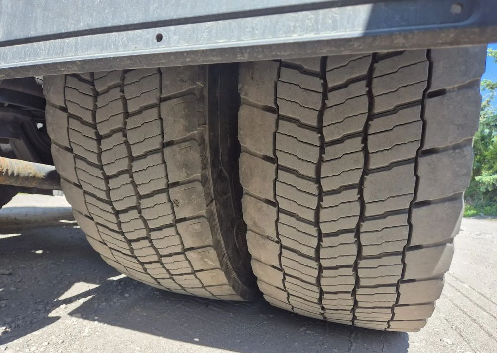 MAN MAN TGX 26.510 oś skrętna Izoterma E6 - Kamion hladnjača: slika MAN MAN TGX 26.510 oś skrętna Izoterma E6 - Kamion hladnjača MAN MAN TGX 26.510 oś skrętna Izoterma E6 - Kamion hladnjača: slika MAN MAN TGX 26.510 oś skrętna Izoterma E6 - Kamion hladnjača