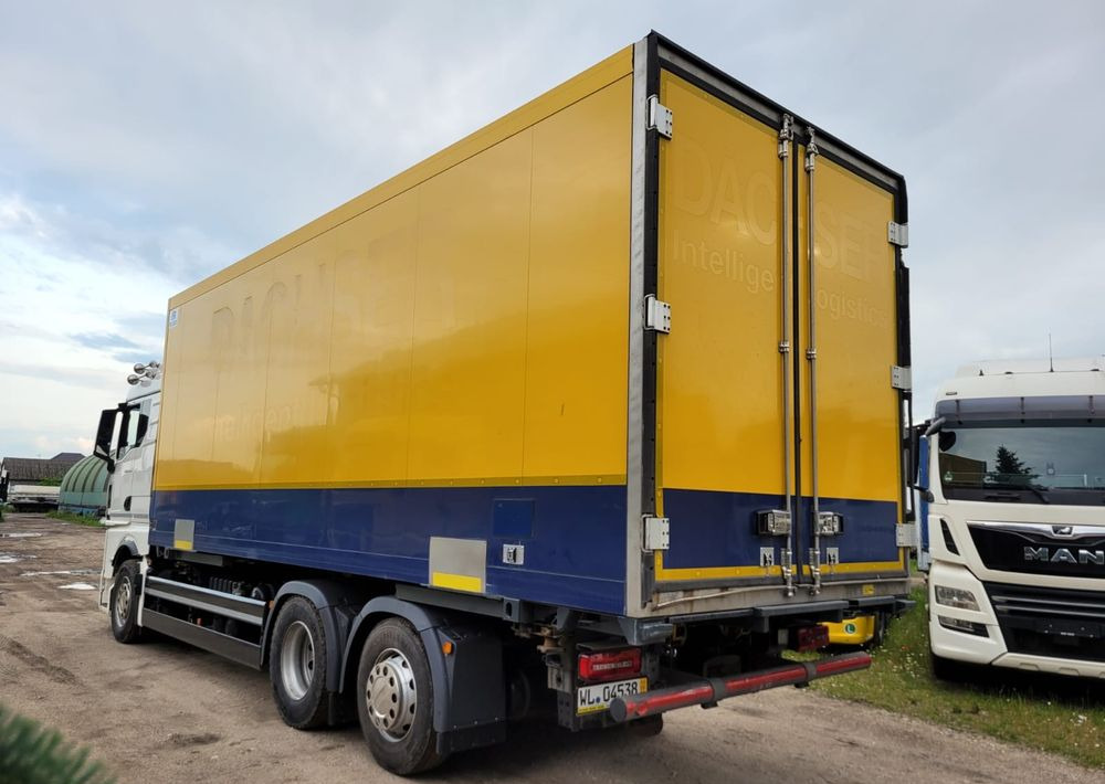 MAN TGX 26.510 oś skrętna do zabudowy kontener izoterma lub chłodnia - Kamion hladnjača: slika MAN TGX 26.510 oś skrętna do zabudowy kontener izoterma lub chłodnia - Kamion hladnjača MAN TGX 26.510 oś skrętna do zabudowy kontener izoterma lub chłodnia - Kamion hladnjača: slika MAN TGX 26.510 oś skrętna do zabudowy kontener izoterma lub chłodnia - Kamion hladnjača