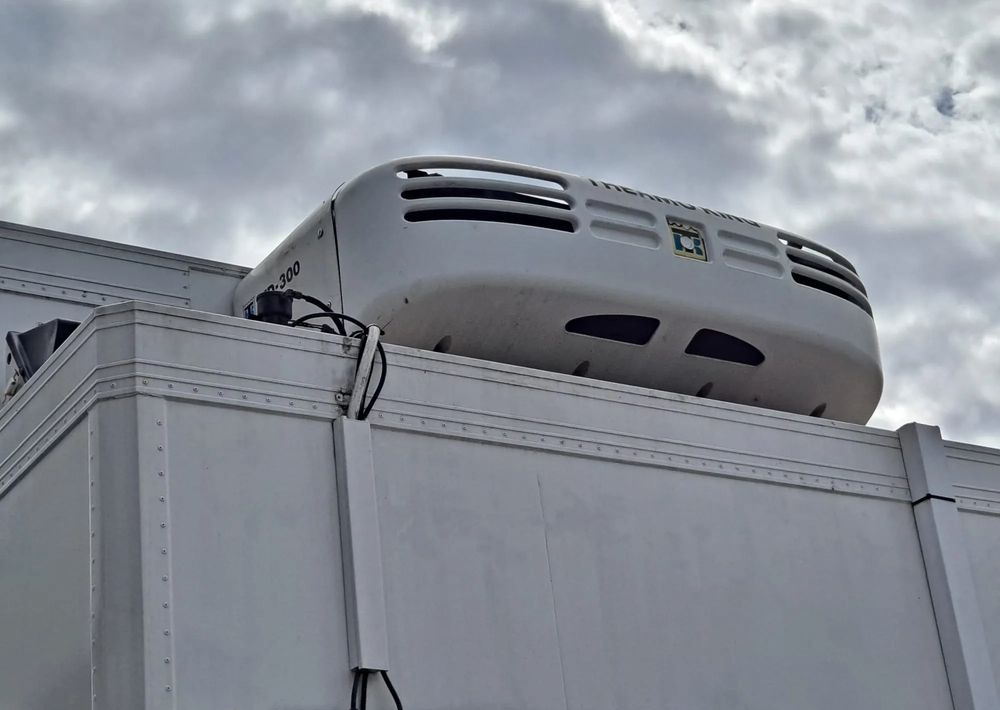 Schmitz Cargobull Chłodnia BDF kontener z agregatem Thermo King MD300 - Prikolica hladnjača: slika Schmitz Cargobull Chłodnia BDF kontener z agregatem Thermo King MD300 - Prikolica hladnjača Schmitz Cargobull Chłodnia BDF kontener z agregatem Thermo King MD300 - Prikolica hladnjača: slika Schmitz Cargobull Chłodnia BDF kontener z agregatem Thermo King MD300 - Prikolica hladnjača