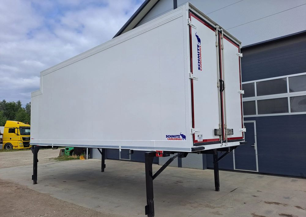 Schmitz Cargobull Kontener chłodnia BDF Thermo King MD300 - Prikolica hladnjača: slika Schmitz Cargobull Kontener chłodnia BDF Thermo King MD300 - Prikolica hladnjača Schmitz Cargobull Kontener chłodnia BDF Thermo King MD300 - Prikolica hladnjača: slika Schmitz Cargobull Kontener chłodnia BDF Thermo King MD300 - Prikolica hladnjača