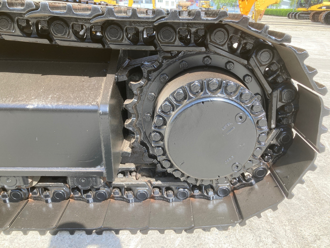 Zakup caterpillar 330DL caterpillar 330DL: slika Zakup caterpillar 330DL caterpillar 330DL