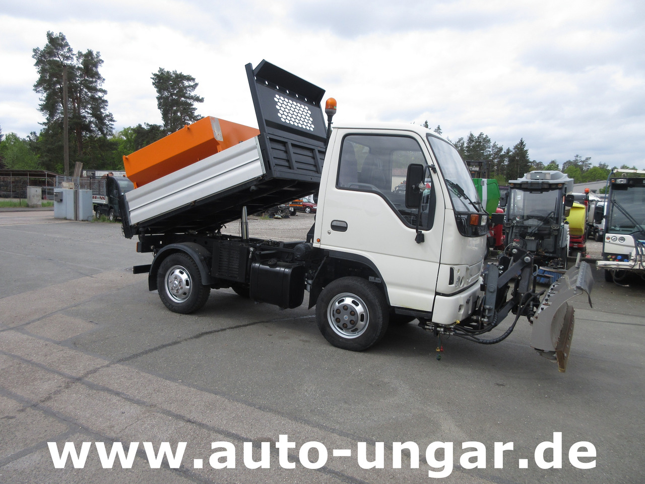 Durso Multimobil M3.50 Multicar Winterdienst 4x4 Kipper Pflug & Streuer - Vozilo za čišćenje snijega: slika Durso Multimobil M3.50 Multicar Winterdienst 4x4 Kipper Pflug & Streuer - Vozilo za čišćenje snijega Durso Multimobil M3.50 Multicar Winterdienst 4x4 Kipper Pflug & Streuer - Vozilo za čišćenje snijega: slika Durso Multimobil M3.50 Multicar Winterdienst 4x4 Kipper Pflug & Streuer - Vozilo za čišćenje snijega