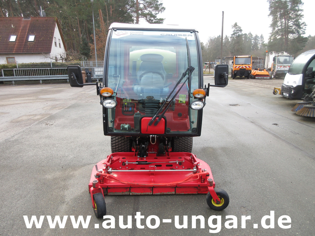 Gianni Ferrari Turbo 4 T Cruiser Großflächenmäher 4x4 mit Hochentleerung Bj. 2015 - Općinski traktor: slika Gianni Ferrari Turbo 4 T Cruiser Großflächenmäher 4x4 mit Hochentleerung Bj. 2015 - Općinski traktor Gianni Ferrari Turbo 4 T Cruiser Großflächenmäher 4x4 mit Hochentleerung Bj. 2015 - Općinski traktor: slika Gianni Ferrari Turbo 4 T Cruiser Großflächenmäher 4x4 mit Hochentleerung Bj. 2015 - Općinski traktor