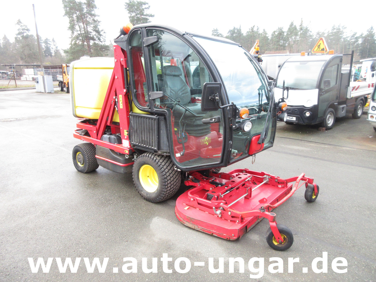 Gianni Ferrari Turbo 4 T Cruiser Großflächenmäher 4x4 mit Hochentleerung Bj. 2015 - Općinski traktor: slika Gianni Ferrari Turbo 4 T Cruiser Großflächenmäher 4x4 mit Hochentleerung Bj. 2015 - Općinski traktor Gianni Ferrari Turbo 4 T Cruiser Großflächenmäher 4x4 mit Hochentleerung Bj. 2015 - Općinski traktor: slika Gianni Ferrari Turbo 4 T Cruiser Großflächenmäher 4x4 mit Hochentleerung Bj. 2015 - Općinski traktor