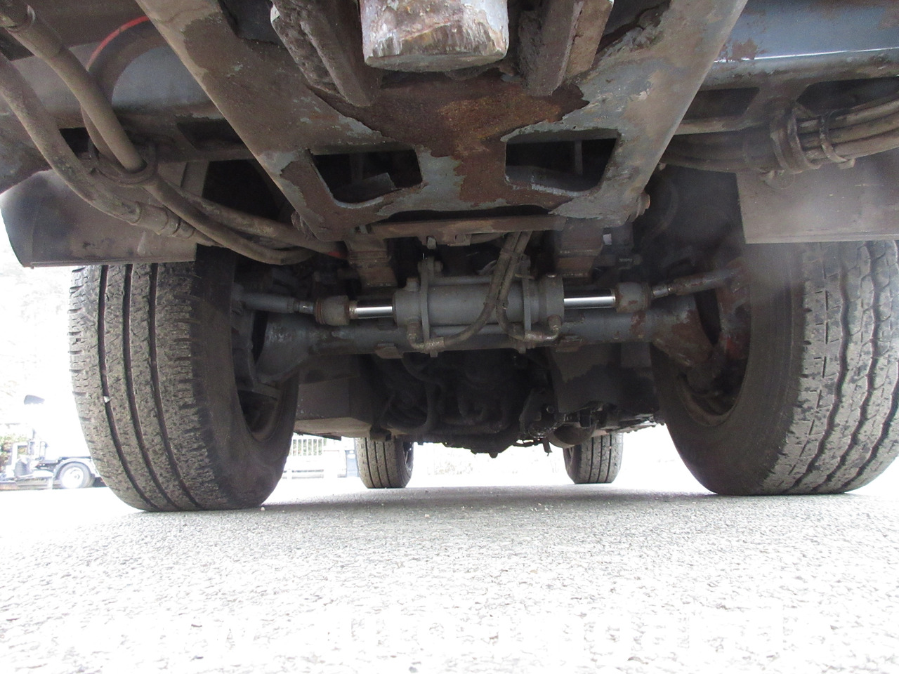 Namjenska/ Posebna vozila BOSCHUNG L3 Laveuse Kärcher Baujahr 2015 mit Hochdruckreiniger am Heck: slika Namjenska/ Posebna vozila BOSCHUNG L3 Laveuse Kärcher Baujahr 2015 mit Hochdruckreiniger am Heck